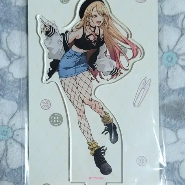 반택포4.5미개봉 그 비스크돌은 사랑을 한다 키타가와 마린 아크릴 스탠드