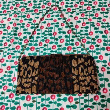 레오파드 무늬 비즈 파티 백