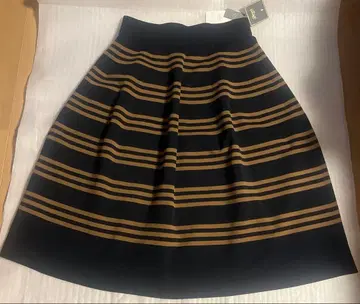 자유구 워셔블! 폴리에스테르 홀가먼트 스커트 블랙 x 모카 44 사이즈