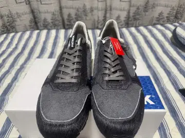 PATRIOT 그레이 스니커즈