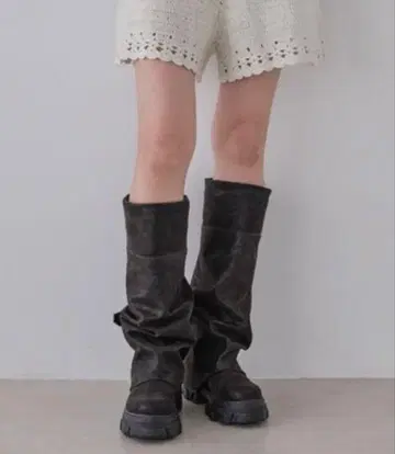 루즈핏 롱 부츠