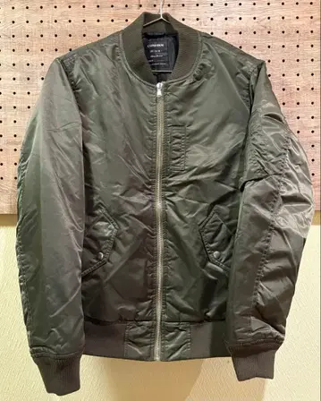 MA-1 자켓 올리브 그린