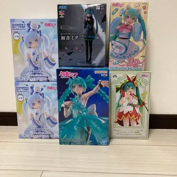 하츠네 미쿠 스노우 미쿠 피규어 세트