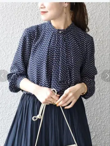 택 포함 새상품 쉽스 SHIPS 보타이 블라우스