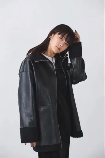 torrazzo donna 가죽 x 보아 하이브리드 코트