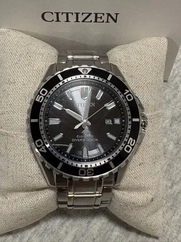 CITIZEN BN0190-82E Eco-Drive Diver's