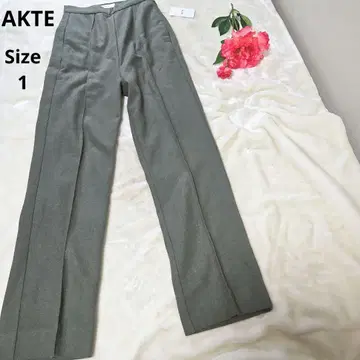 [택 포함 AKTE] 더스티 그린 울 팬츠 사이즈 1
