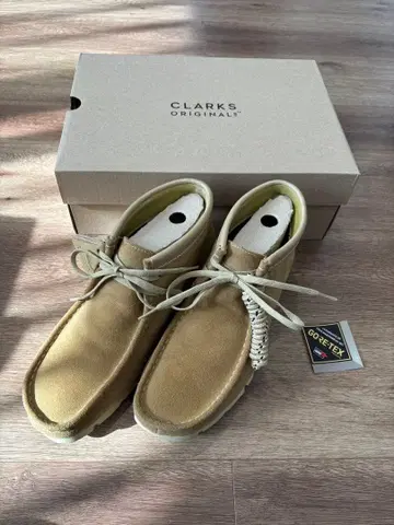 클락스 왈라비 부츠 GTX 고어텍스 UK 8.5 메이플 스웨이드