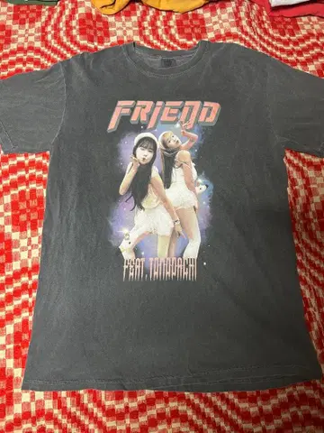 [프리미어] 시게모리 사토미 T셔츠 FRIEND(feat.친구) T셔츠