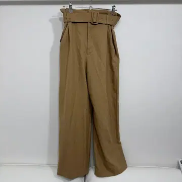 [ 새상품급 ] 알아바일 베이지 와이드 팬츠 벨트 포함 사이즈 2