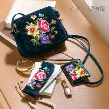 FELIER 네이비 꽃무늬 숄더백