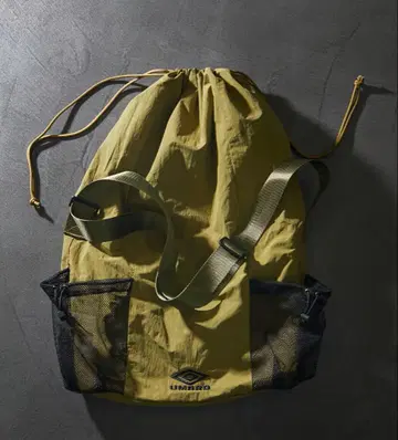 UMBRO 나일론 숄더백 / 올리브