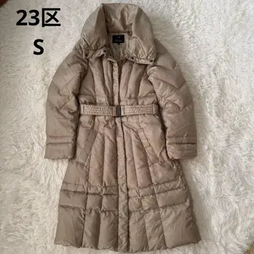 23구 롱다운 코트 벨트 포함 베이지 고급 방한 S 사이즈 상당