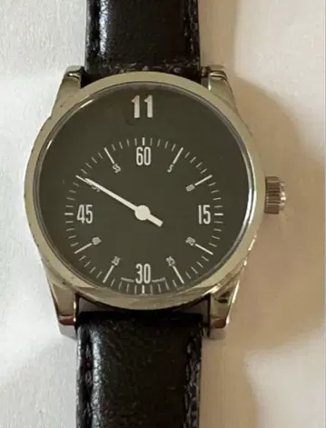 지안니 불가리 여성용 쿼츠 손목시계 작동품 점핑 아워