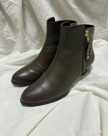 엘레강스 히미코 숏부츠