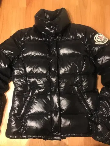 MONCLER 블랙 다운 자켓
