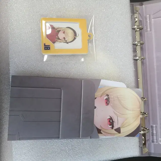 이세계아이돌 이세돌 바인더 앨범 개봉품 팝니다 (스페셜 포카 X)