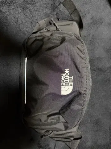 THE NORTH FACE 바디백 블랙