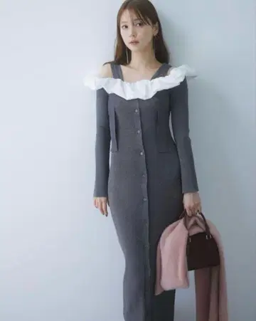 SINDIEL 오프숄더 그레이 롱 원피스