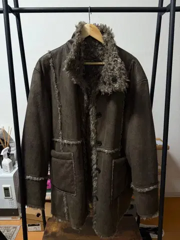 JEANASIS 무스탕 코트