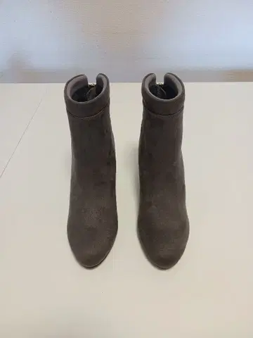 다이애나 숏 부츠 (23cm) 새상품