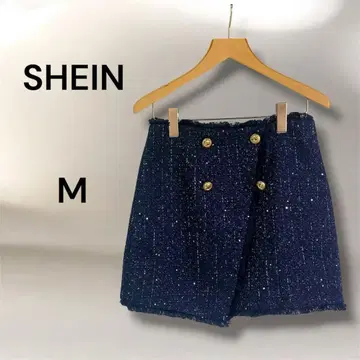 [ 새상품 택 포함 ] 씬 밑단 컷팅 트위드 버튼 스커트