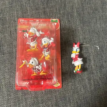 디즈니 크리스마스 오너먼트 2025 휴이 듀이 루이 데이지