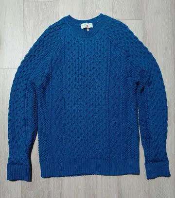 새상품급 TOMORROWLAND 케이블 니트 스웨터 니트 L