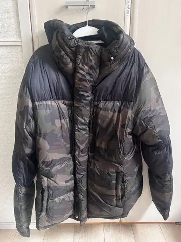 카모플라쥬 후드 부착 다운 자켓 L 사이즈