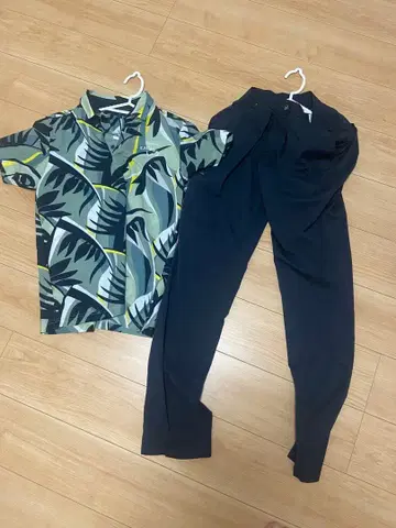잎 패턴 반팔 셔츠와 블랙 팬츠 세트