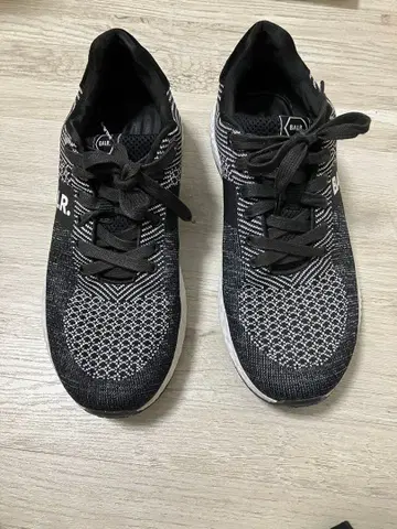 BALR 보라 스니커즈 밸런스스타일