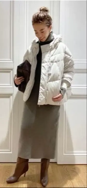 6 x 1 코펜하겐 화이트 다운 자켓 사이즈 1