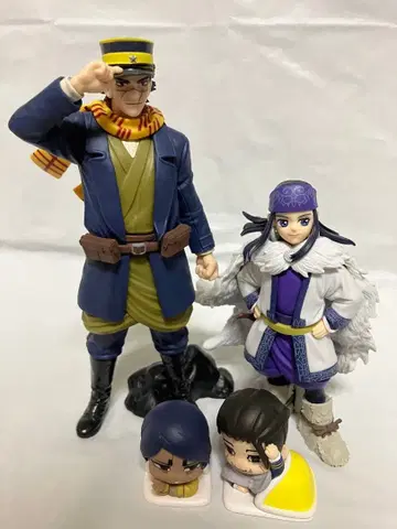 골든 카무이 피규어 세트