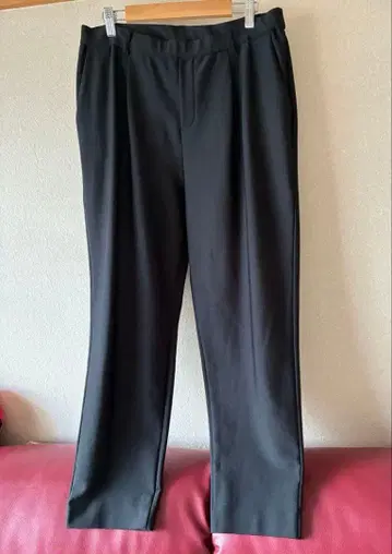 Provador 프로파도르 블랙 슬랙스 턱인 슬랙스 좌우 포켓 부착