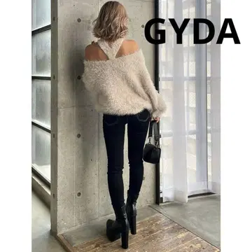 GYDA 2WAY 샤기 니트 상의