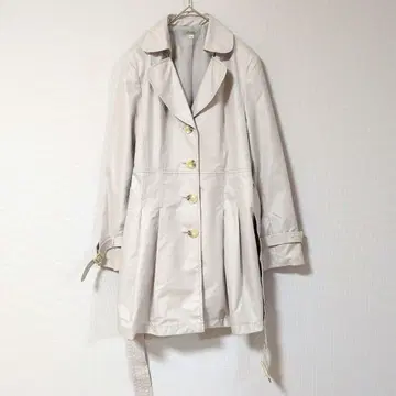 Laralos 트렌치코트 베이지 계열