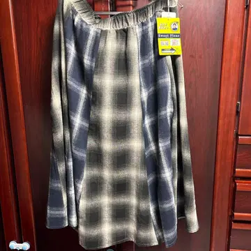 오카다 유리 Sweet Fleur 플레어 스커트 체크 무늬 5L