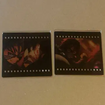 귀멸의 칼날 다이닝 무한성 편 클리어 카드 토미오카 기유 & 아카자