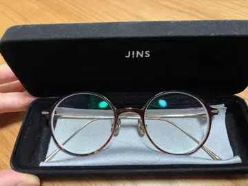 JINS 갈색 라운드 프레임 안경 케이스 포함