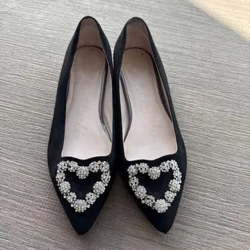 브리지트 버킨 하트 비쥬 플랫 펌프스 24.5cm