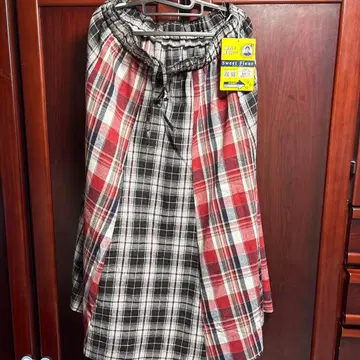 오카다 유리 Sweet Fleur 플레어 스커트 체크 무늬 4L