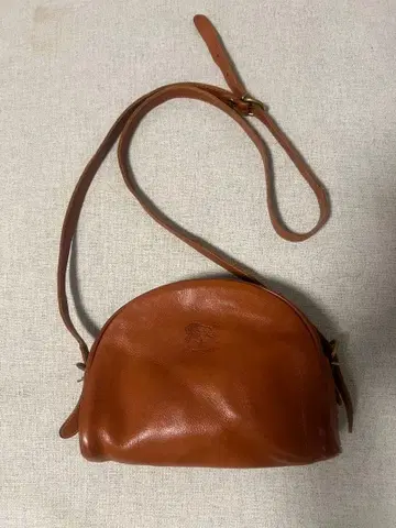 IL BISONTE 가죽 숄더백 미니백 새상품급