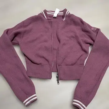 alo 핑크 크롭 후드티