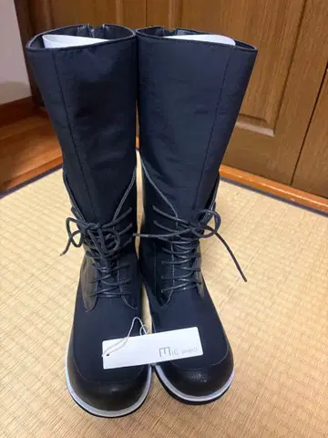 새상품 jiu 센소유니코 블랙 롱 부츠 레이스업