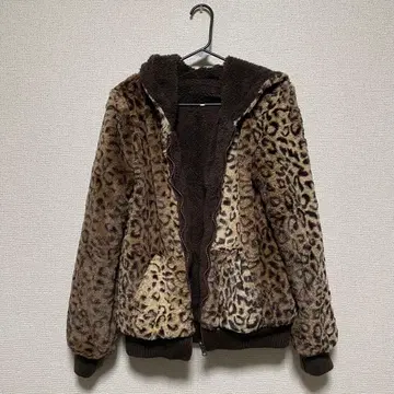 레오파드 무늬 플리스 점퍼 L