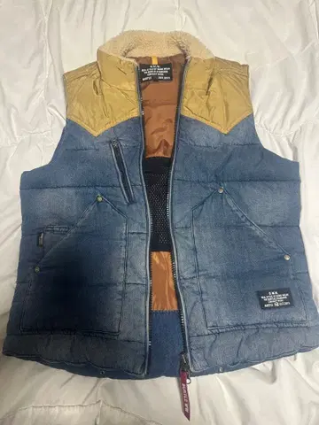 BURTLE 데님 다운 베스트 한정판 색상