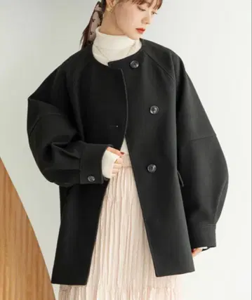 hinari 웨이브 디자인 미들 코트 블랙