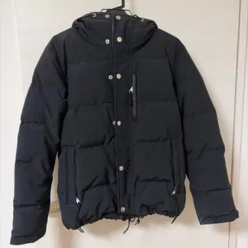 LASKA 다운 자켓 M 블랙 다운 자켓 후드 부착