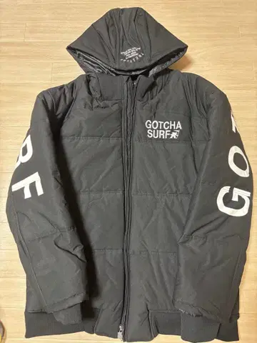 GOTCHA SURF 후드 부착 다운 자켓 블랙
