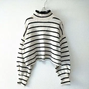 GRL 그레일 보더 무늬 니트 하이넥 크롭 기장 화이트 블랙 F